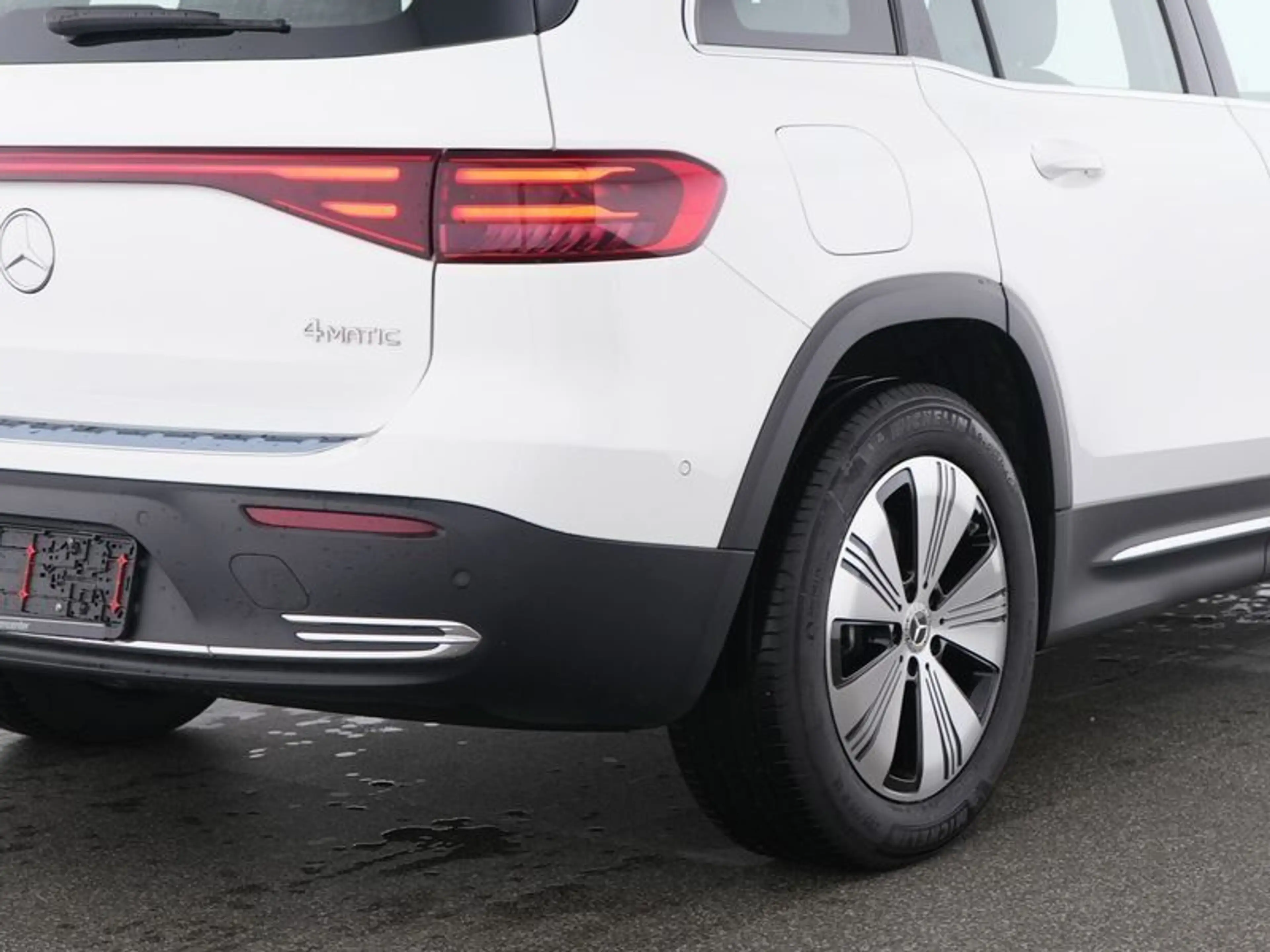 Mercedes-Benz EQB 350 4M PROGR-ADV MEMORY DISTRONIC WINTER VZA — photo 5