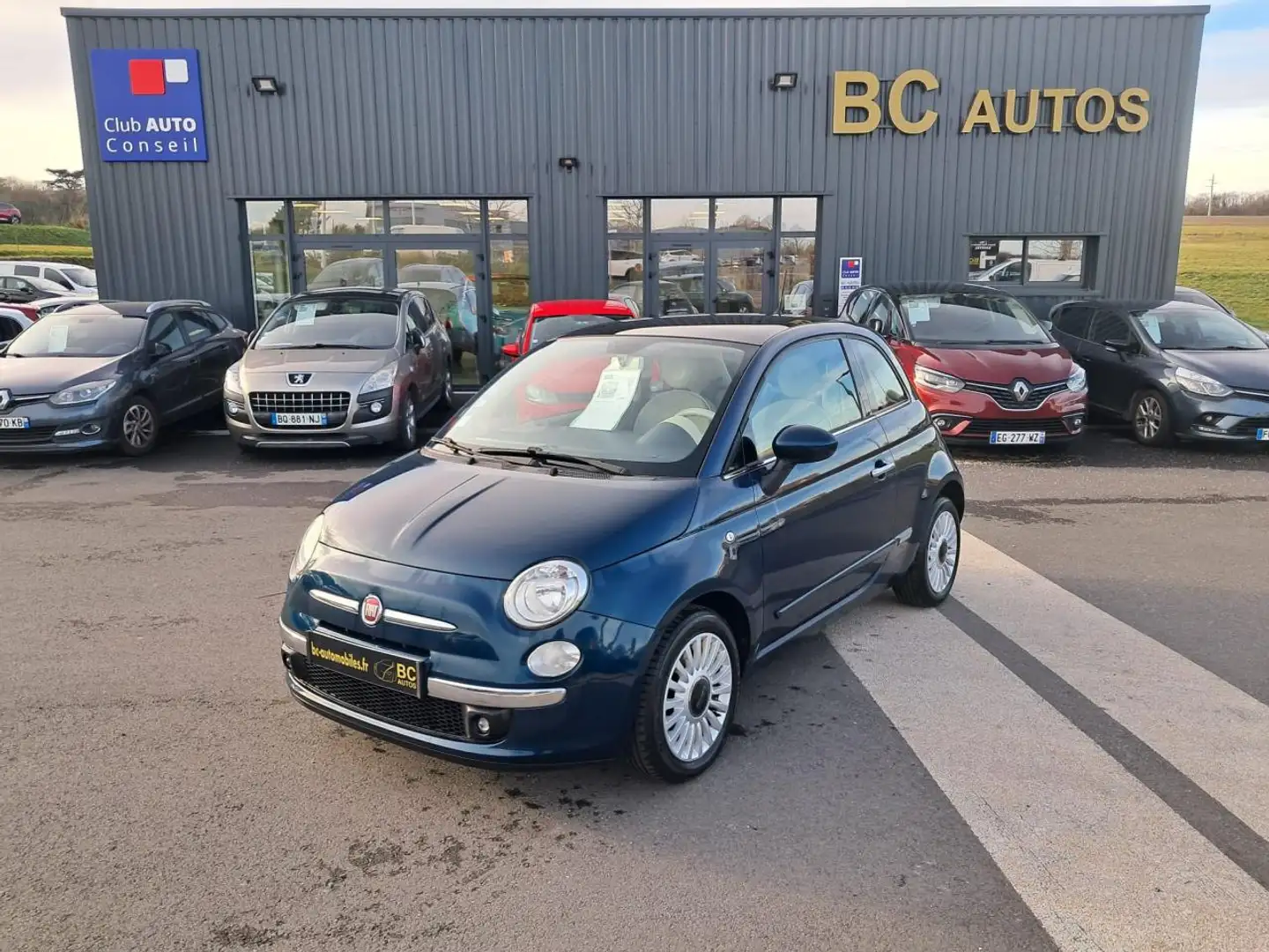 Fiat 500 Fiat 500 1.2i - 69 MY12  BERLINE Lounge PHASE 1 Bleu - 1