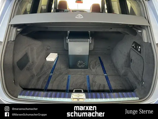 Mercedes-Benz GLS view 13