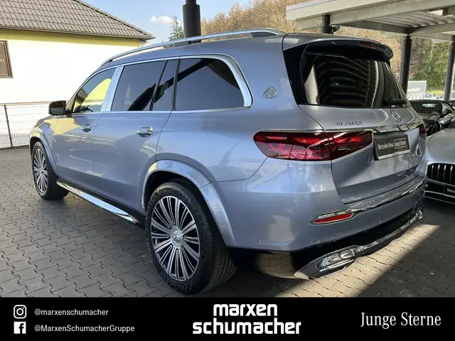 Mercedes-Benz GLS view 6