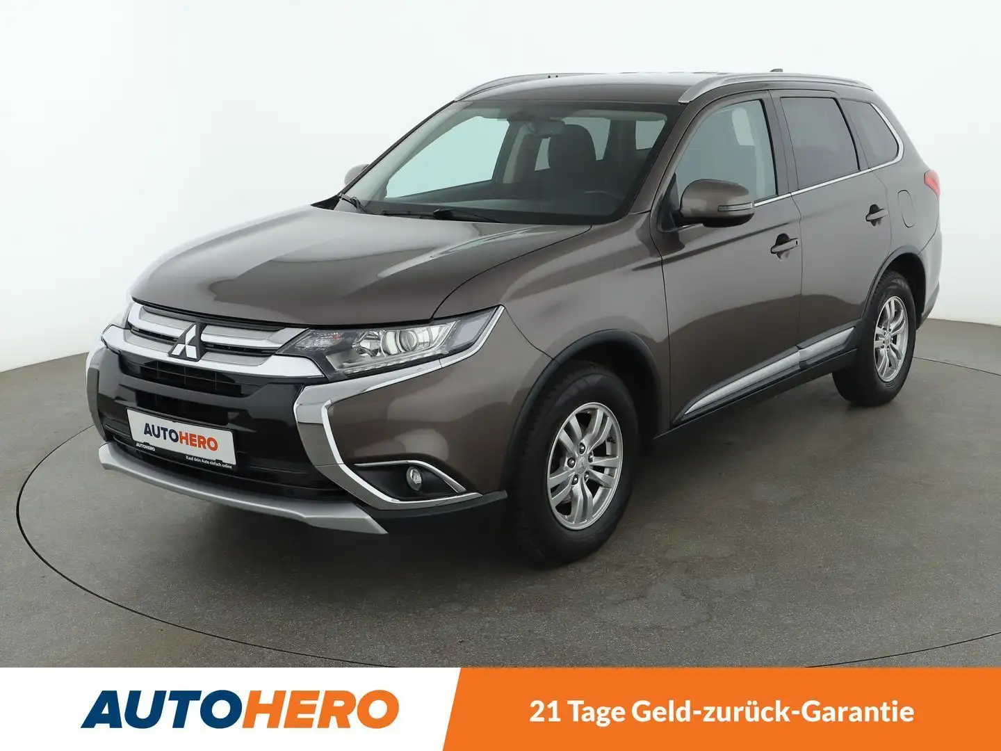 Mitsubishi Outlander 2.0 MIVEC Diamant Edition 2WD*CAM*TEMPO*AHK* Braun - 1