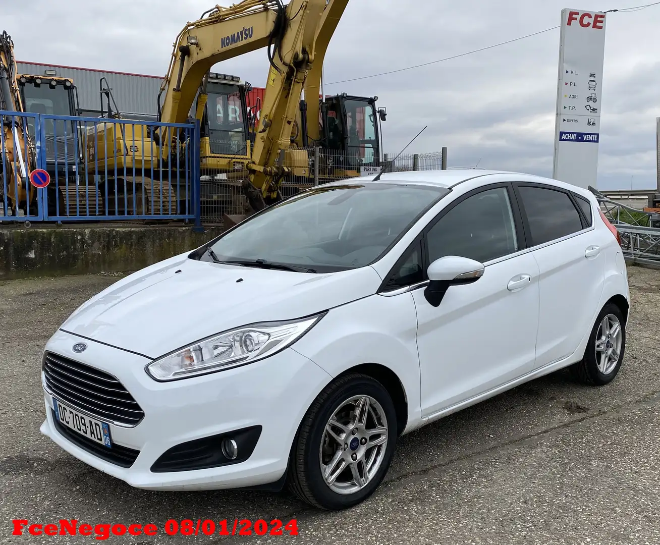 Ford Fiesta 1.0i TITANIUM EcoBoost Blanc - 1