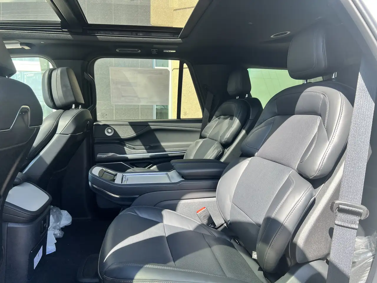 Lincoln Navigator снимка Lincoln Navigator