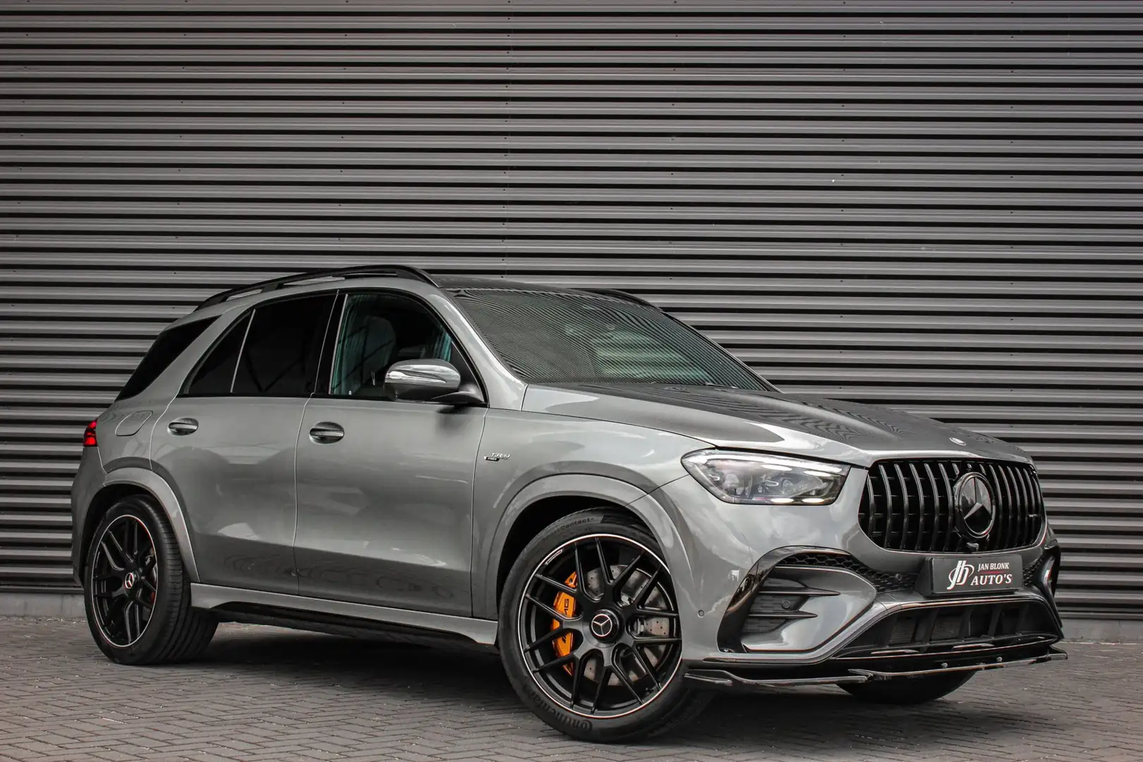 Mercedes-Benz GLE 53 AMG Hybrid 4MATIC+ NIGHT EDITION / LUCHTVERING / TREKH Grau - 2