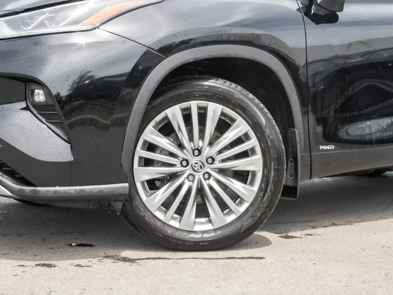 Toyota Highlander снимка Toyota Highlander