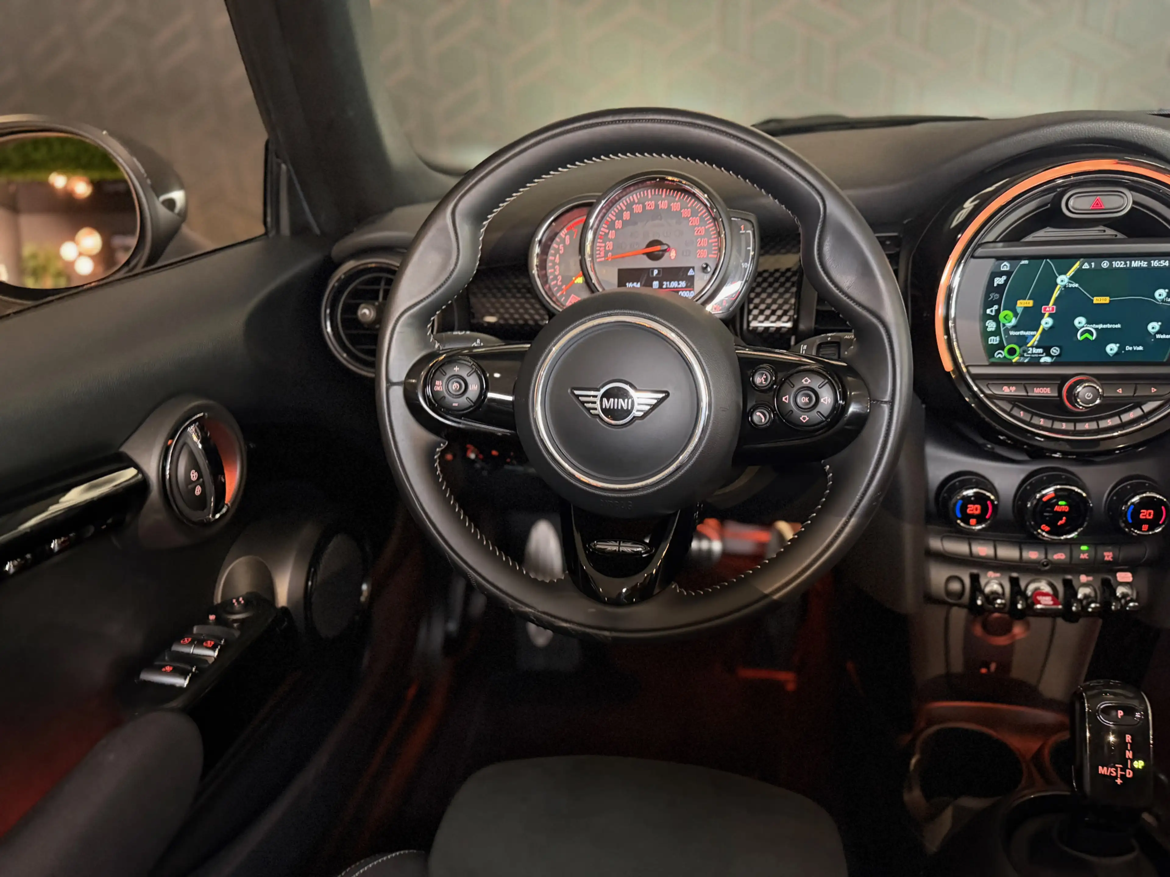 MINI Cooper S Cabrio 2.0 Knightsbridge Edition JCW|Key less|led| — photo 15
