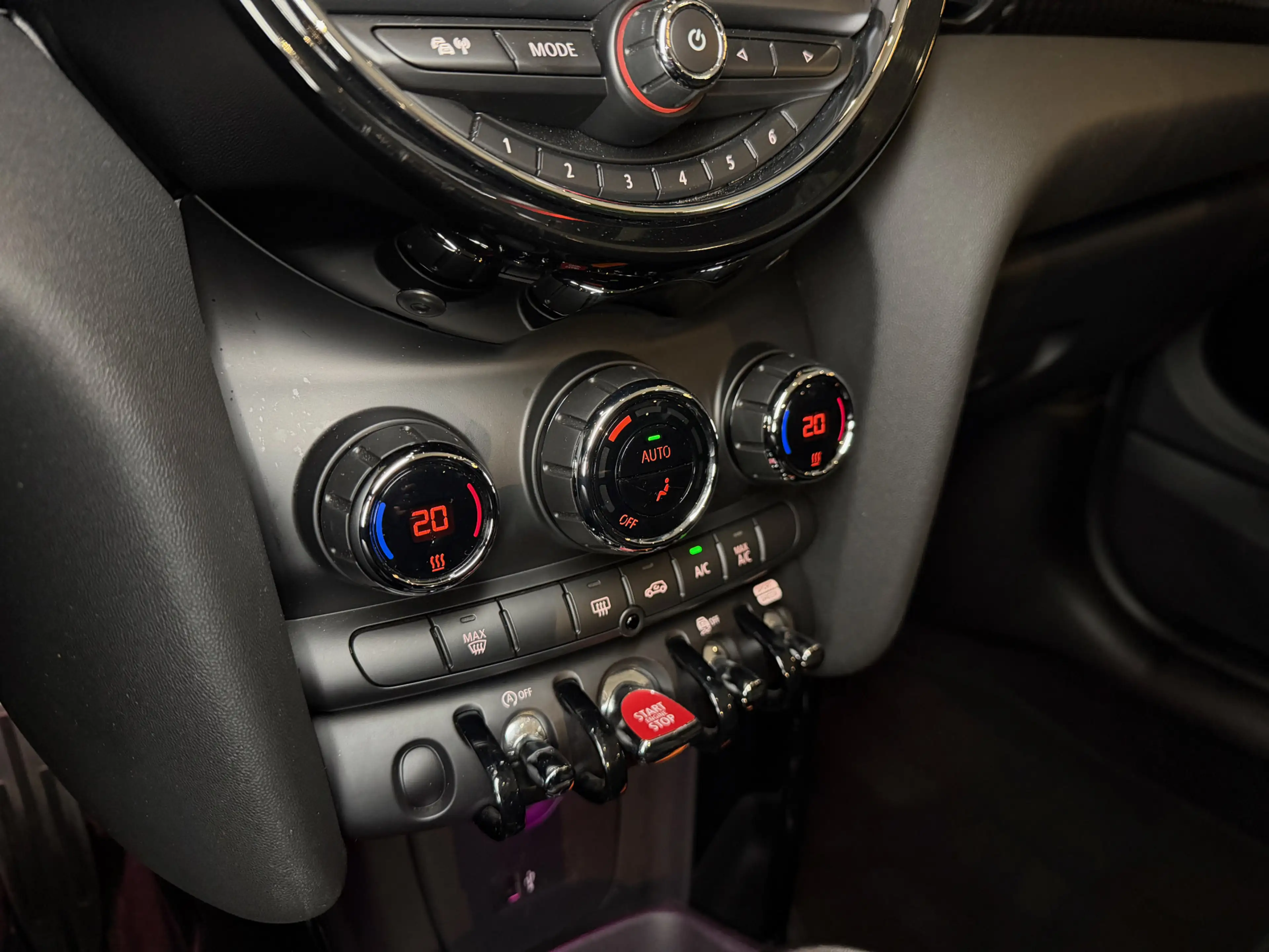 MINI Cooper S Cabrio 2.0 Knightsbridge Edition JCW|Key less|led| — photo 17