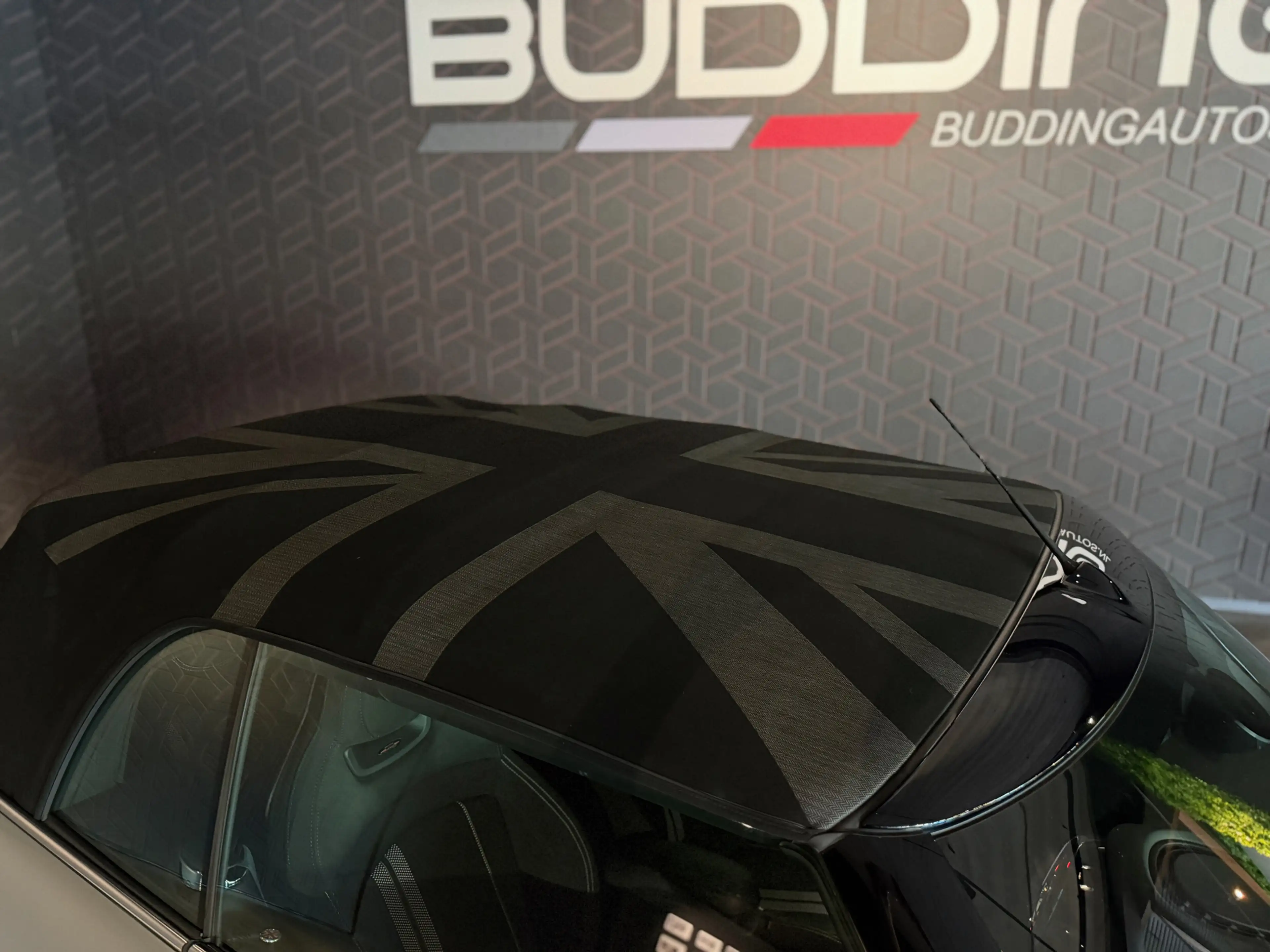 MINI Cooper S Cabrio 2.0 Knightsbridge Edition JCW|Key less|led| — photo 28