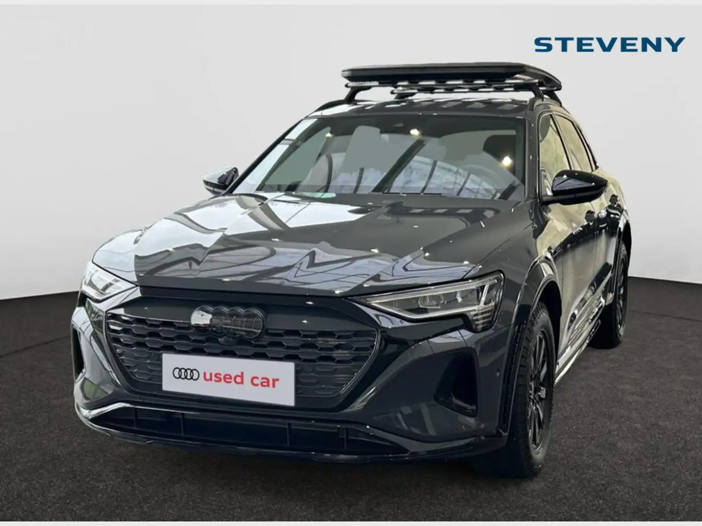 Audi Q8 e-tron Audi Q8  edition Dakar 55 e-tron quattro 300,00 kW Gris - 1