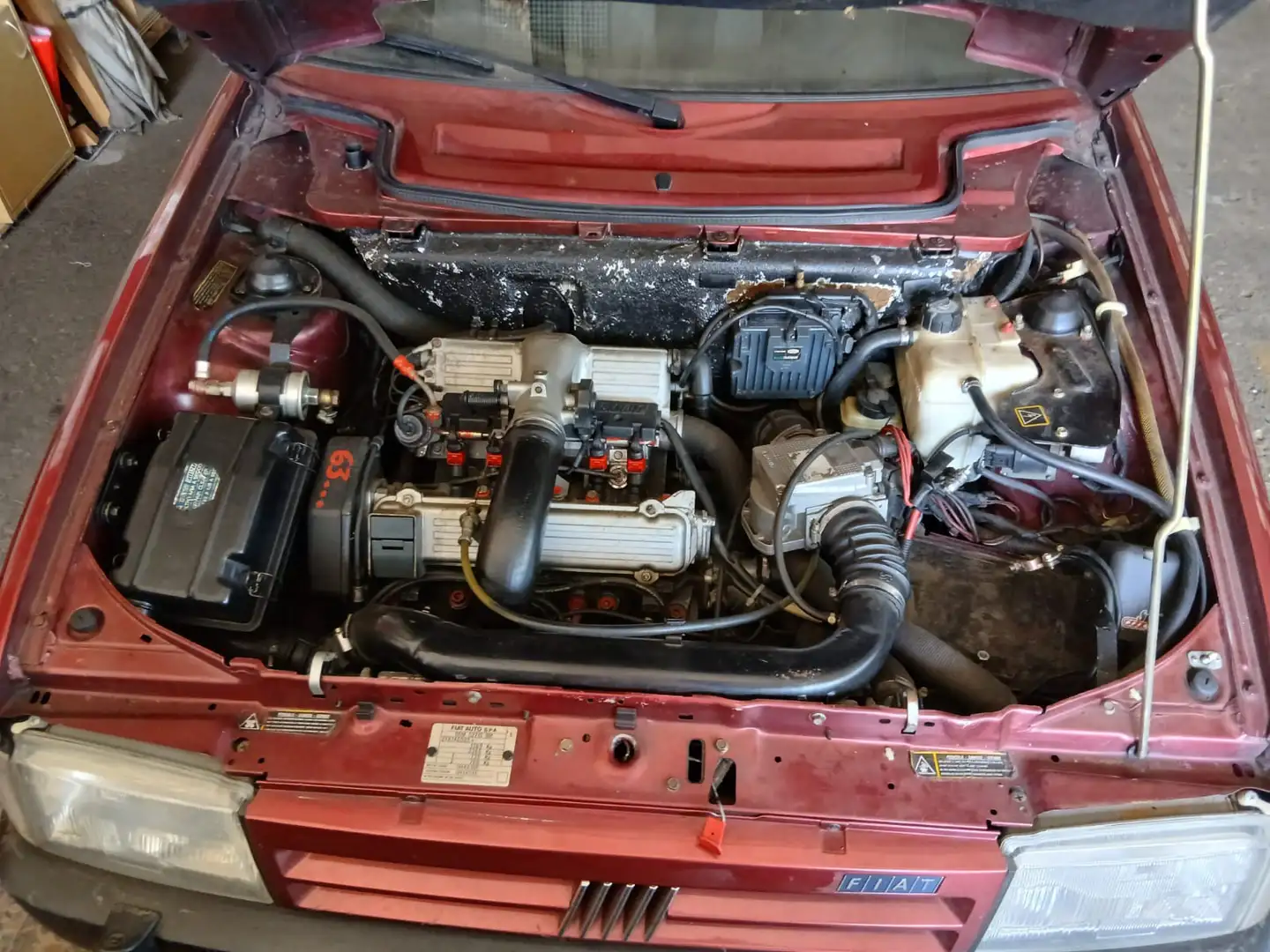 Fiat Uno 1.4 ie turbo Racing Rosso - 1