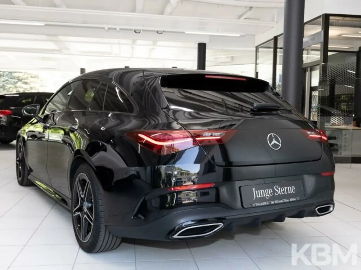 Mercedes-Benz CLA 180 CLA 180 SB EDITION AMG°NIGHT°MULTIBEAM°360°DISTR Schwarz - 2
