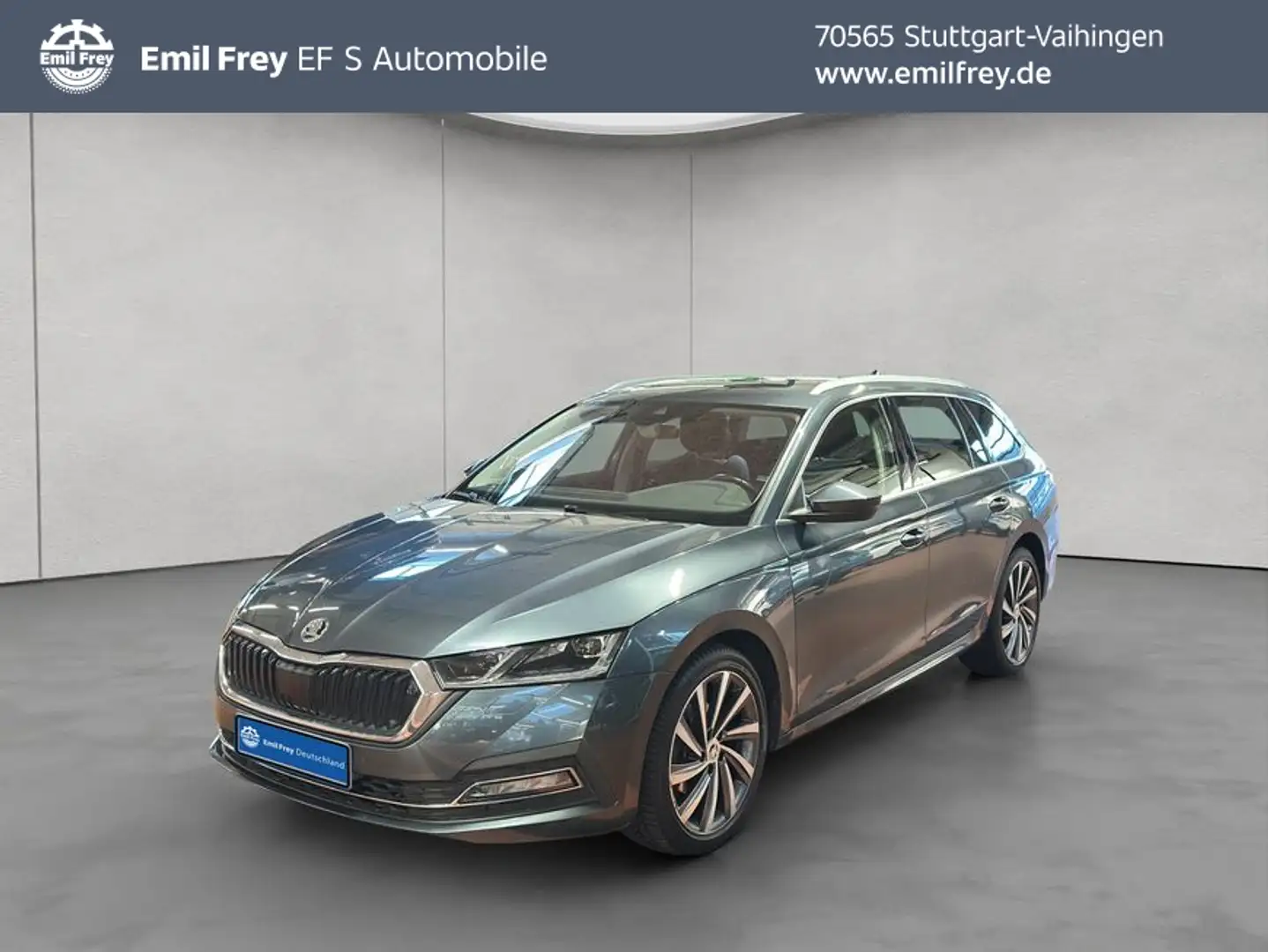 Skoda Octavia Combi 2.0 TDI DSG First Edition AHK Grijs - 1