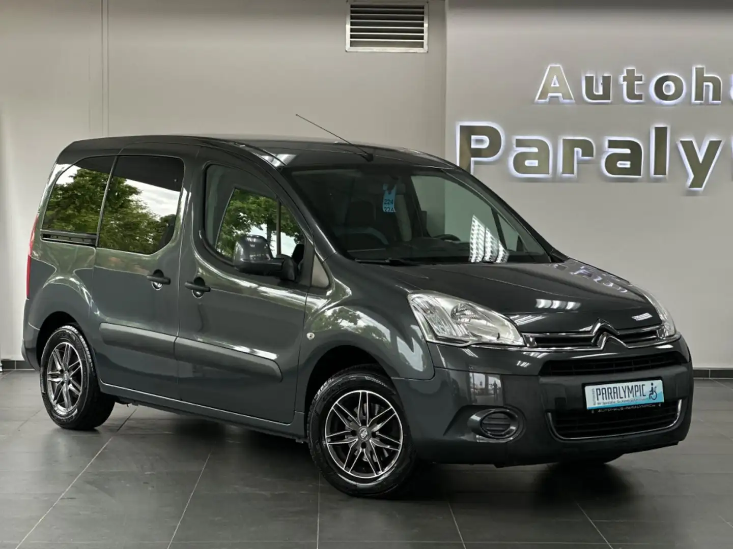 Citroen Berlingo Kombi Tendance Behindertengerecht-Rampe Grau - 2