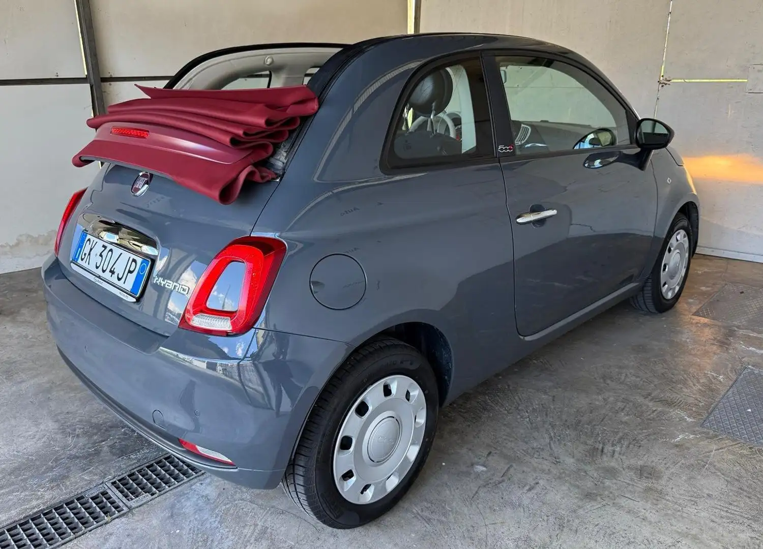 Fiat 500C 1.0 Hybrid Grigio - 1