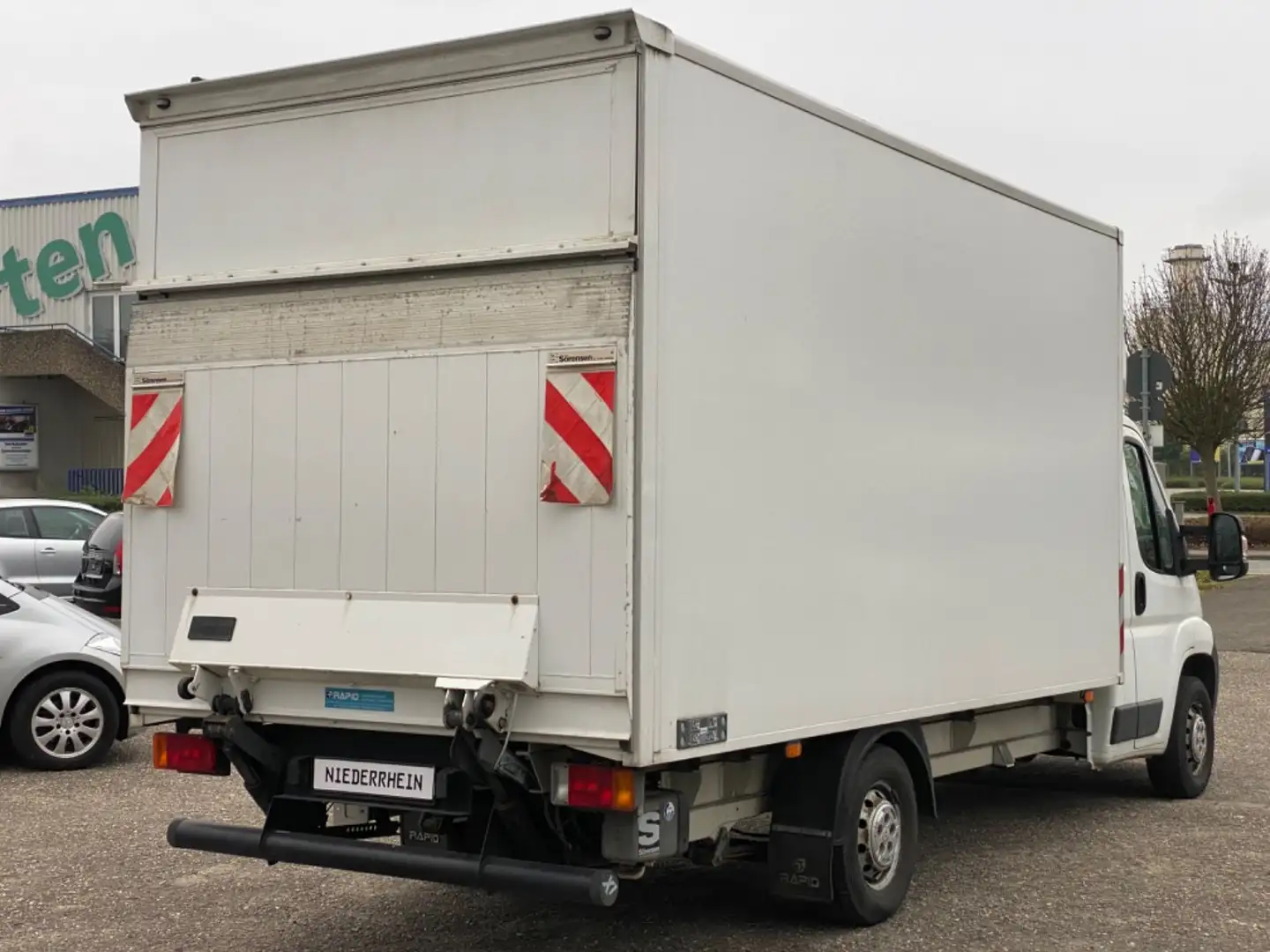 Peugeot Boxer VERKAUFE nur Ladebordwand von Sörensen Weiß - 1