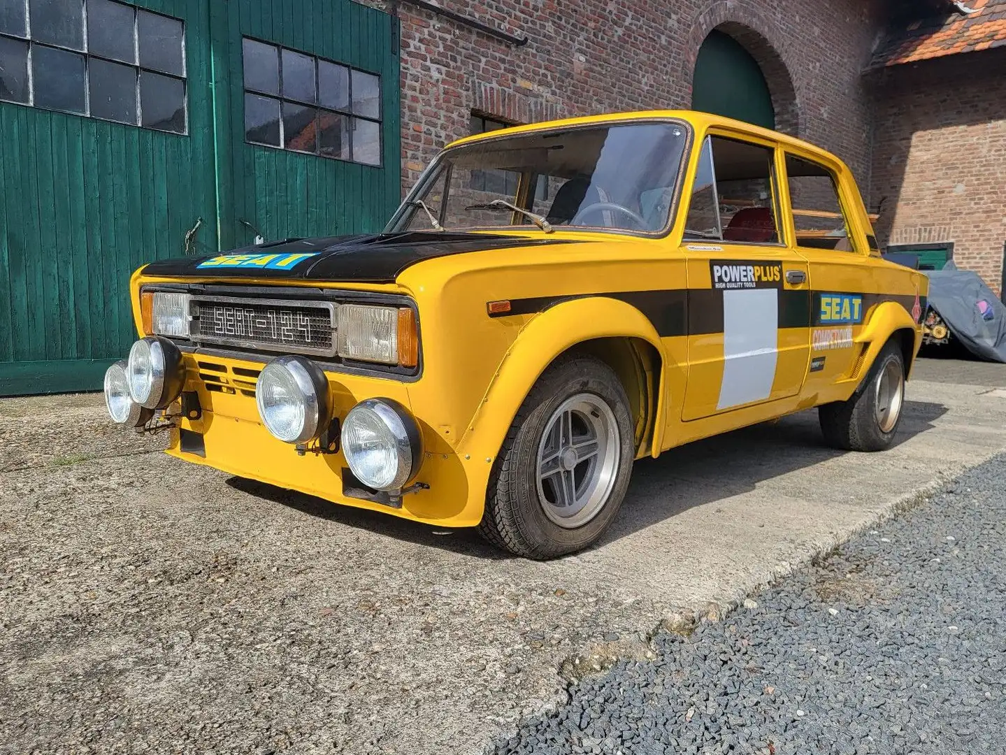 SEAT 124 Rally Car Zanini Replica 2-door Fiat Abarth Orange - 2