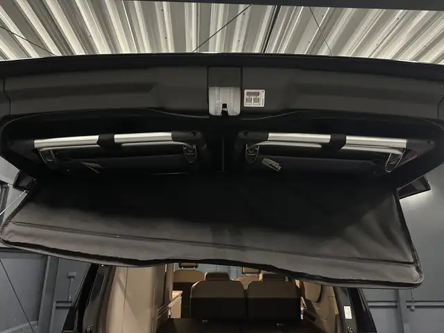 Volkswagen T7 California view 20