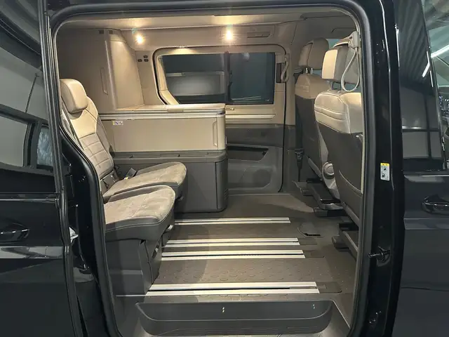 Volkswagen T7 California view 11