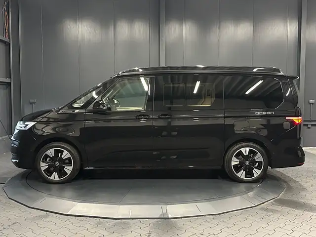 Volkswagen T7 California view 2