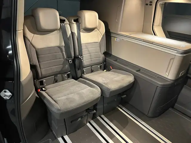 Volkswagen T7 California view 12