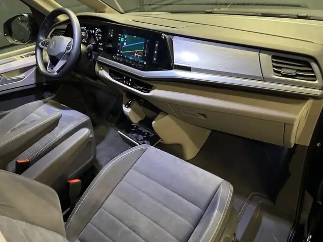 Volkswagen T7 California view 22
