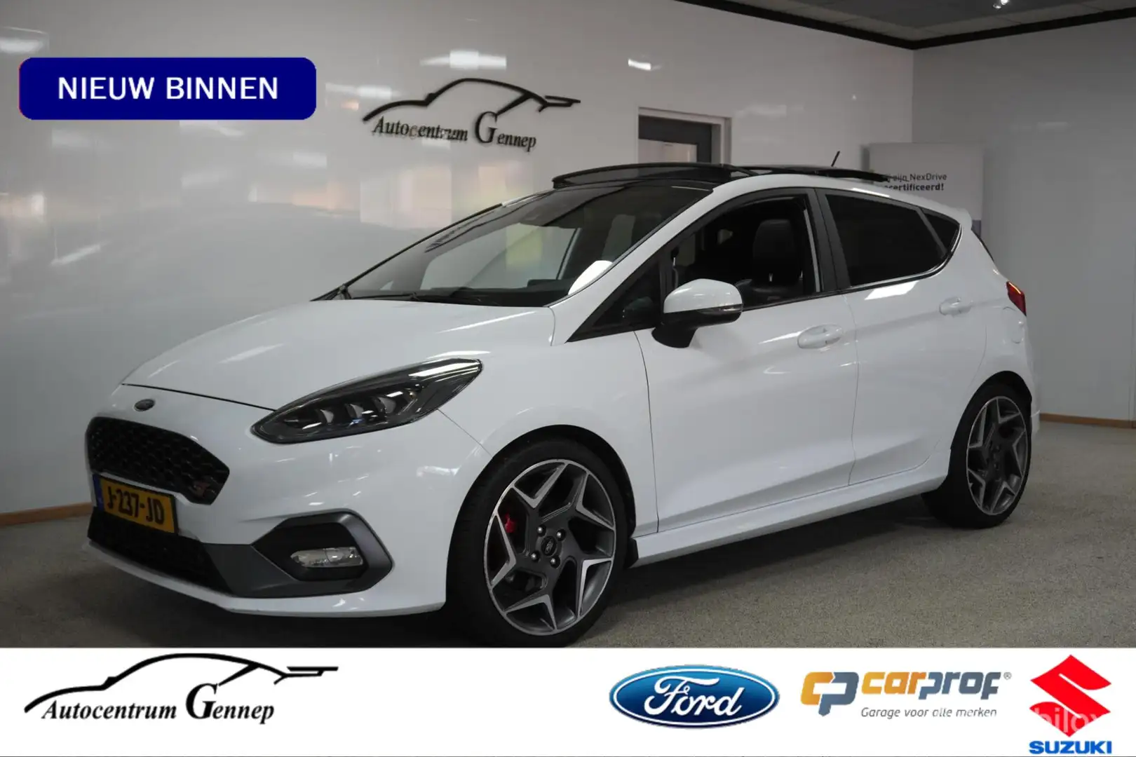 Ford Fiesta 1.5 EcoBoost ST-3 | LED | PANO | RECARO | Wit - 1