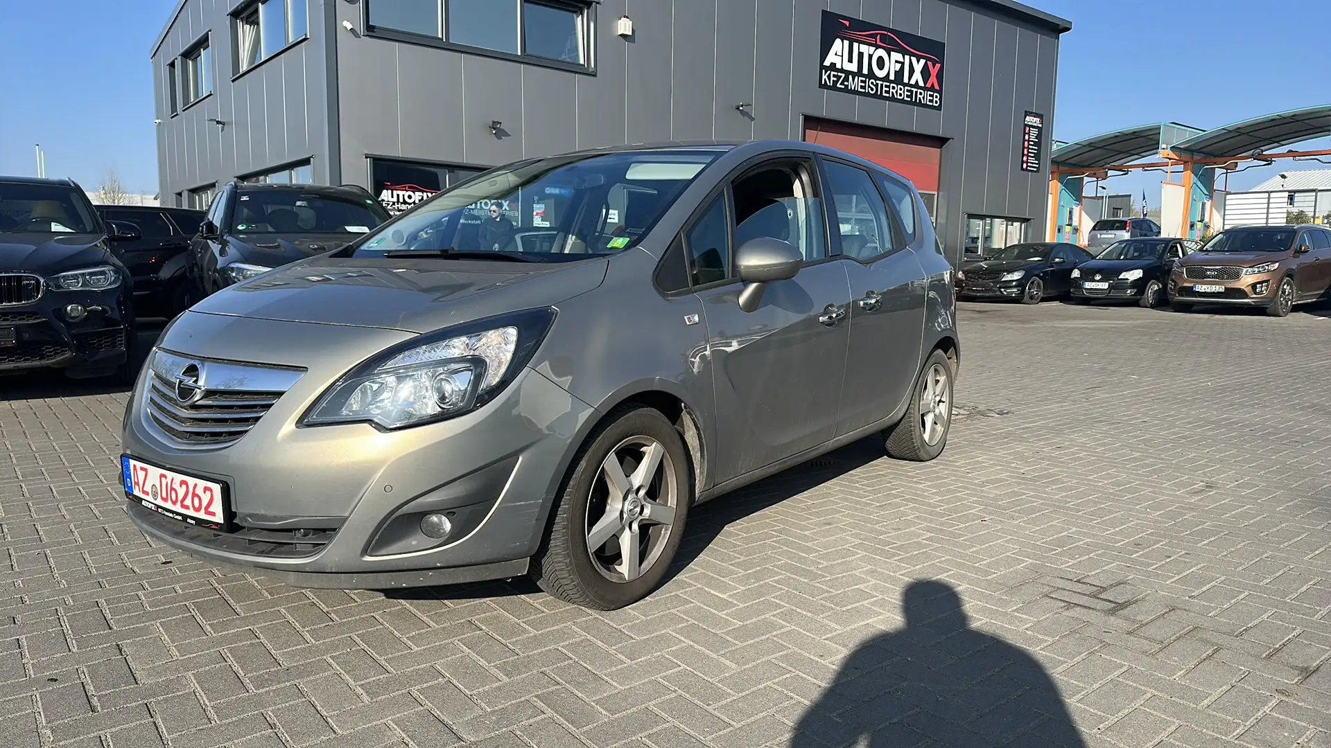 Opel Meriva Innovation Beige - 1