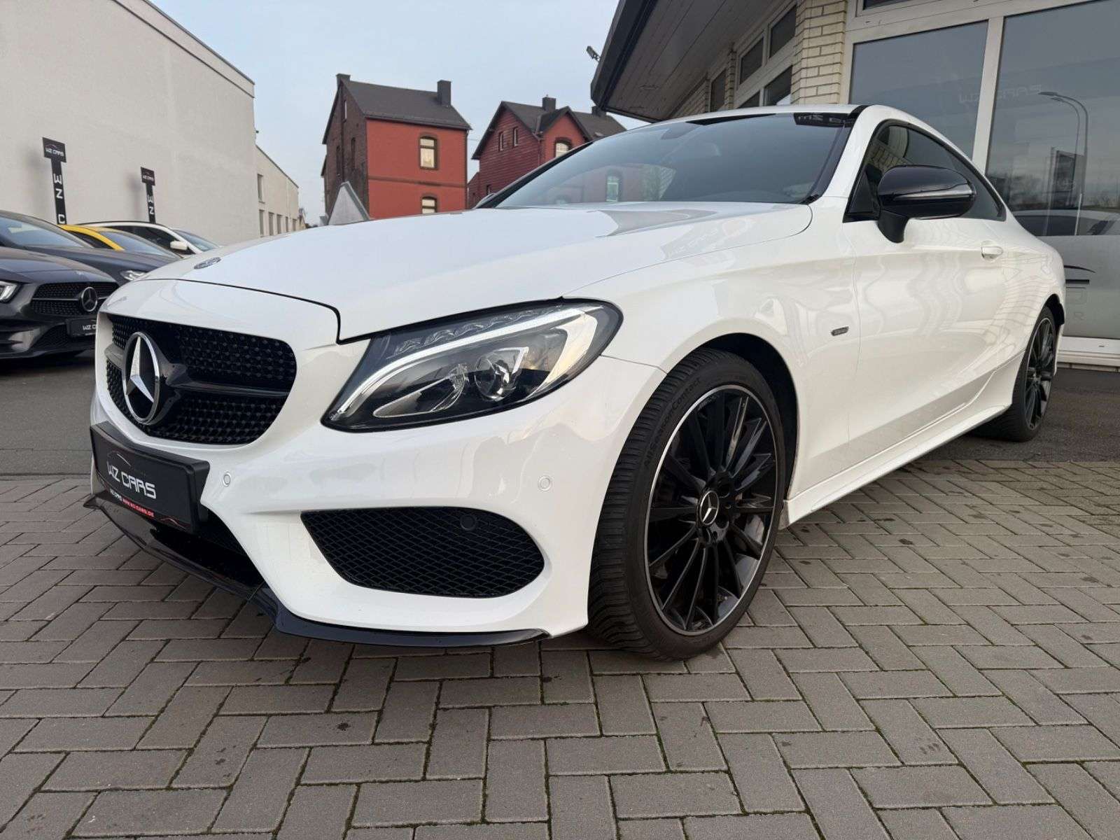 Second hand Mercedes Benz C-Class 250