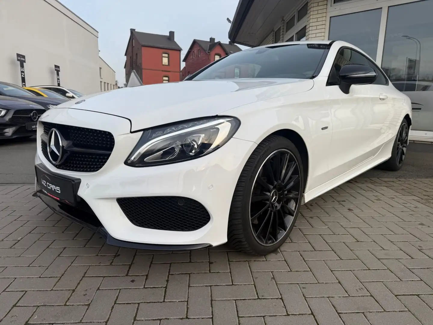 Mercedes-Benz C 250 Coupe Night Edition AMG Line KAMERA AHK Weiß - 1