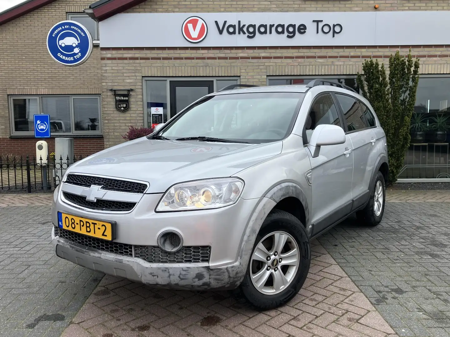 Chevrolet Captiva 2.4i Style 2WD | Airco | Elektr. ramen + spiegels Gris - 1