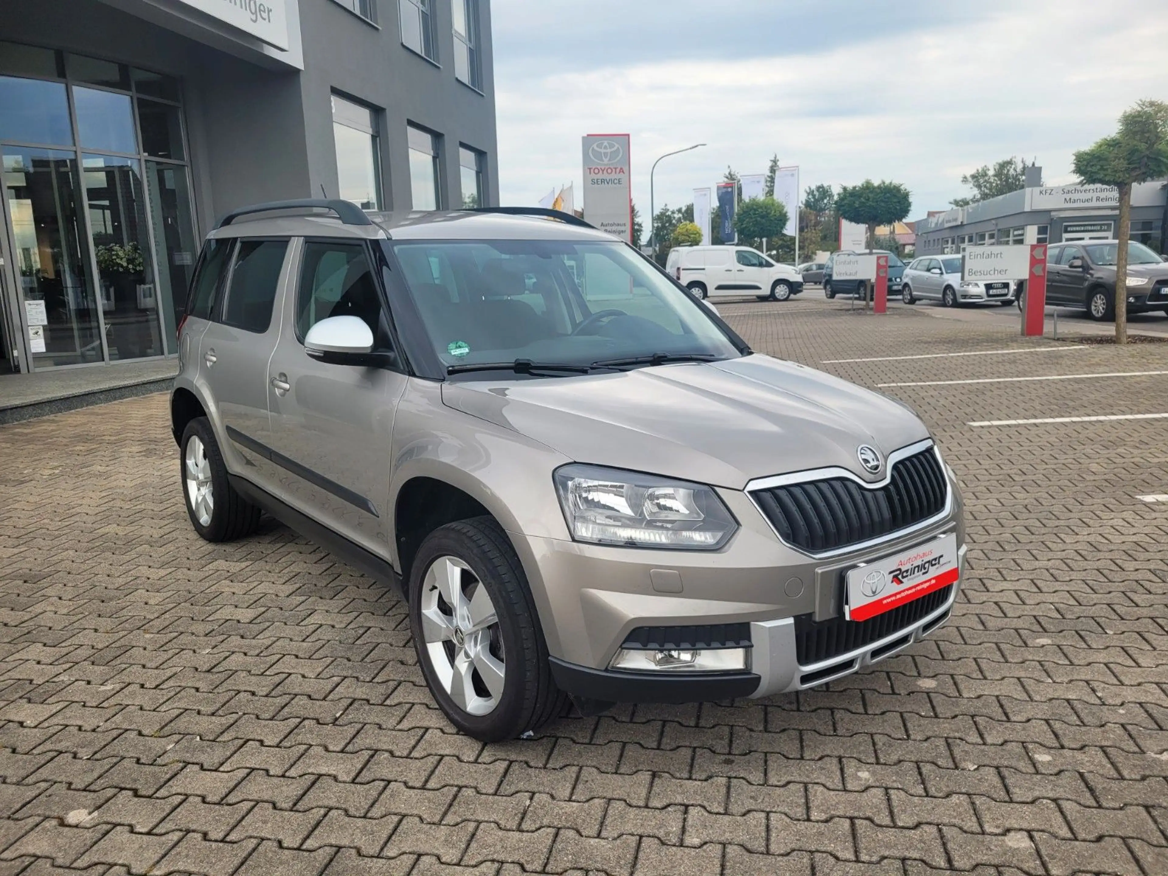 Skoda Yeti Ambition Outdoor  *SHZ, PDC-h, Klima*
