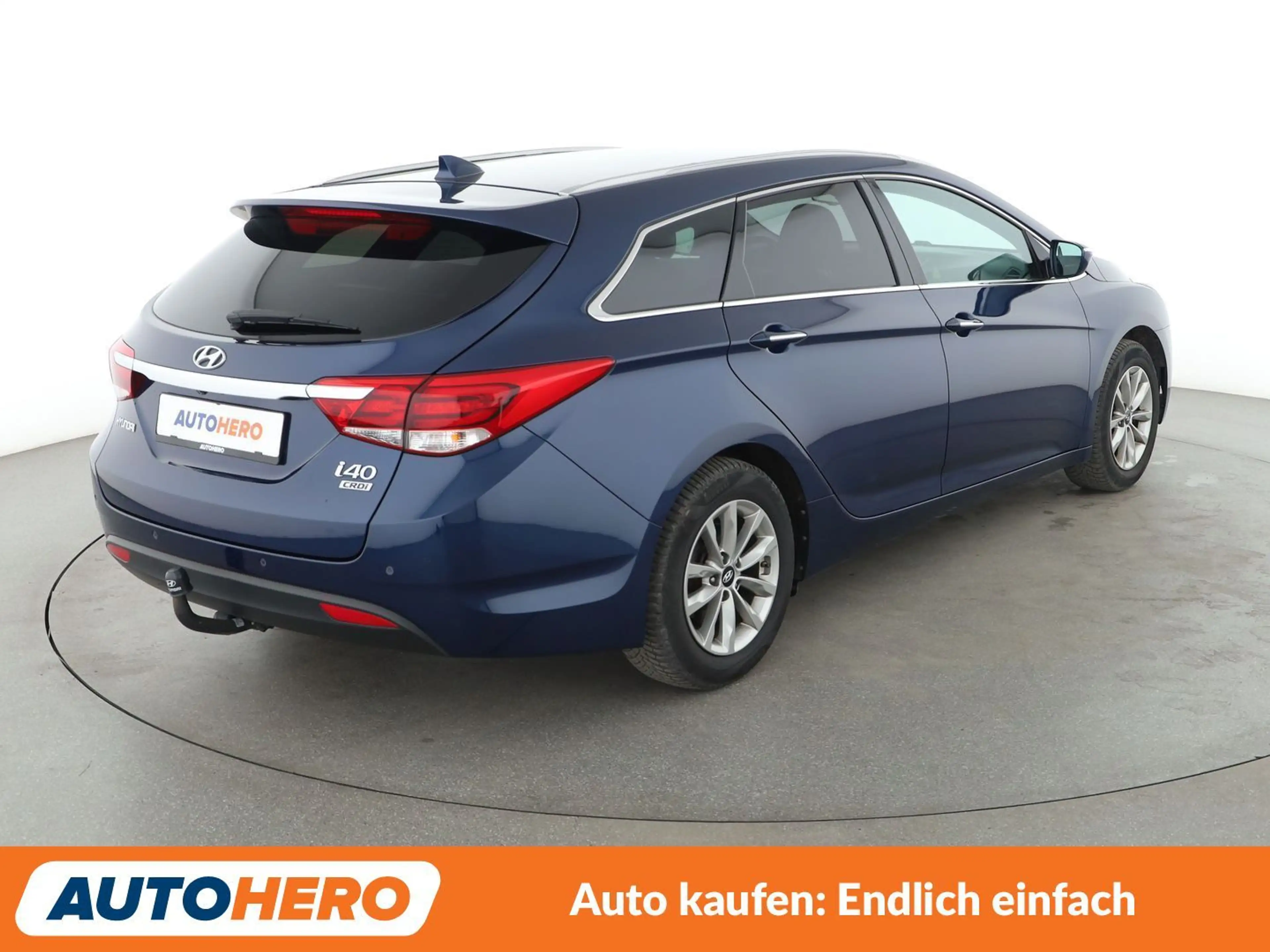Hyundai i40 1.6 CRDi Space*TEMPO*PDC*SHZ*LIM*AHK*ALU* — photo 6