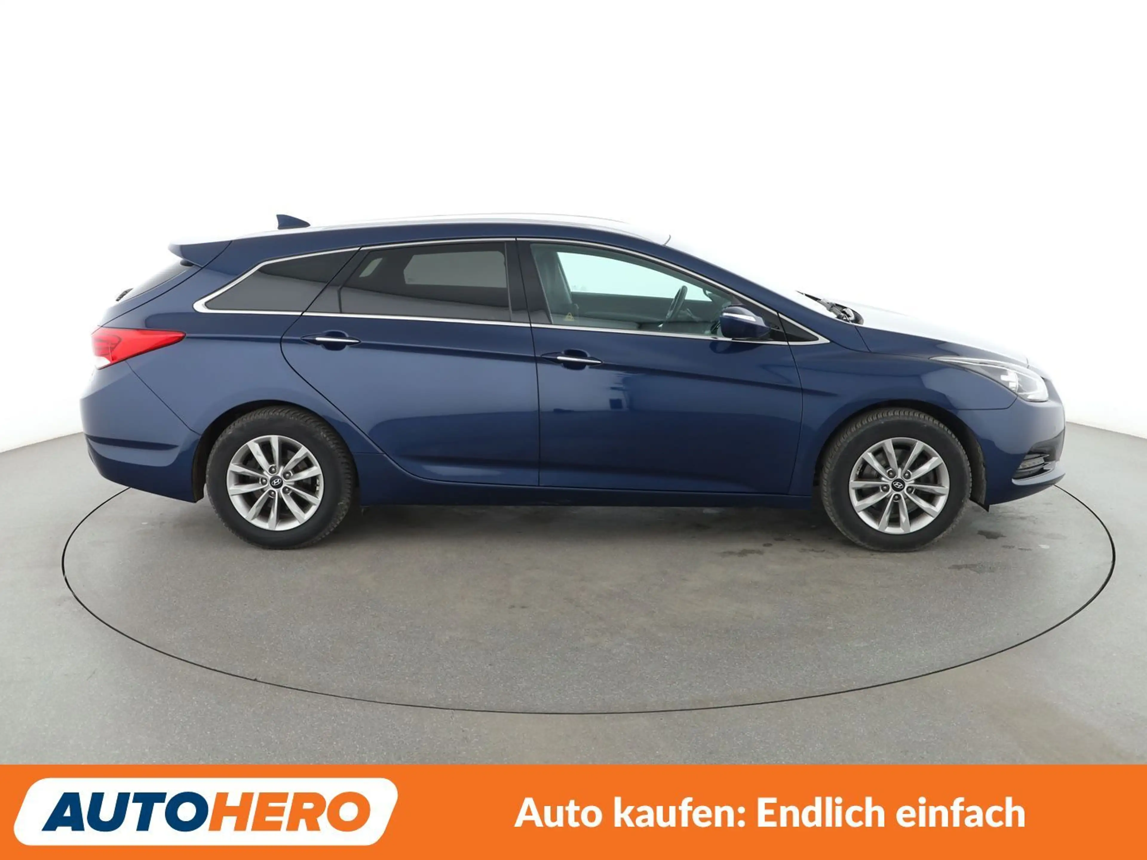 Hyundai i40 1.6 CRDi Space*TEMPO*PDC*SHZ*LIM*AHK*ALU* — photo 7