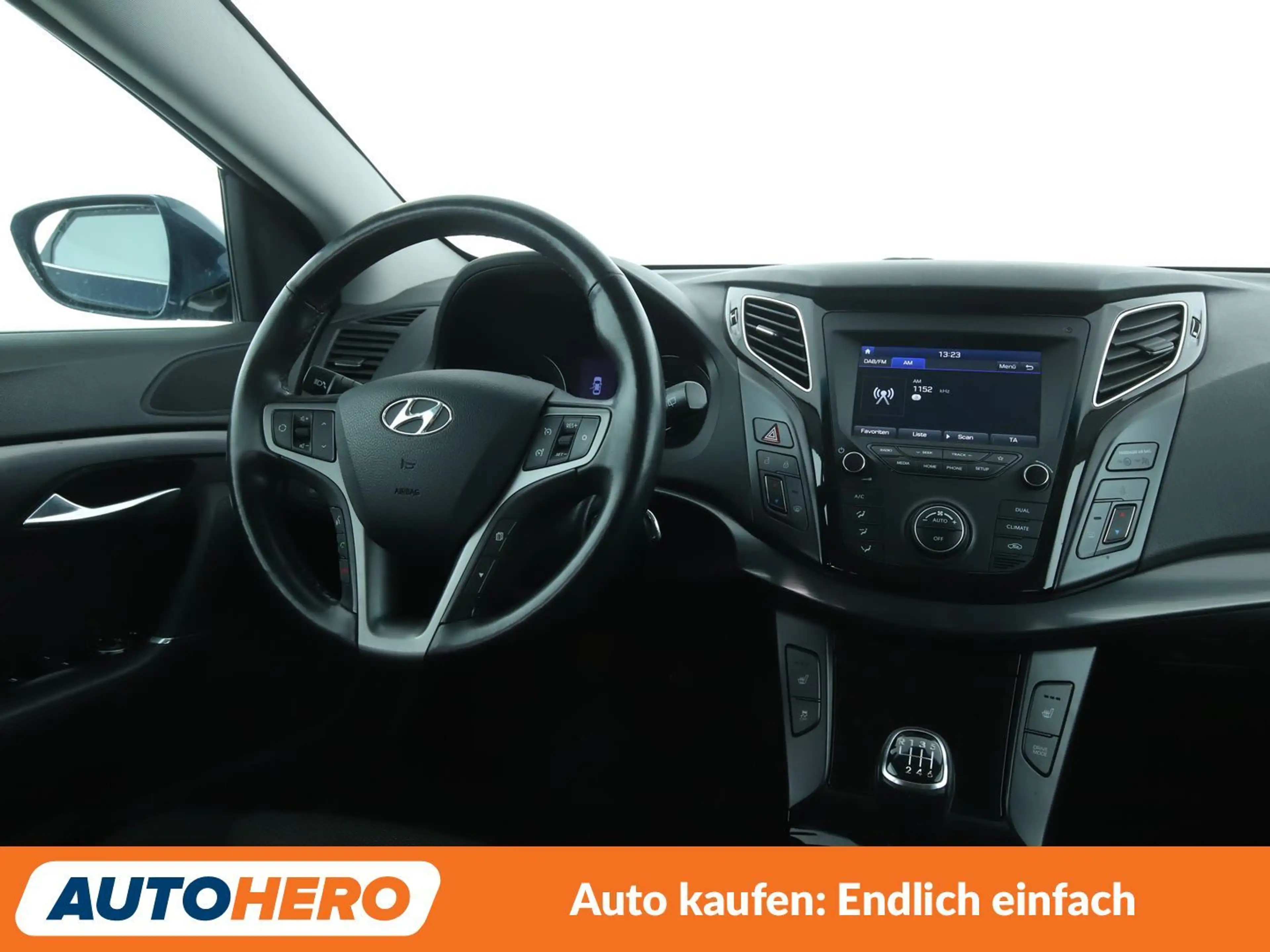 Hyundai i40 1.6 CRDi Space*TEMPO*PDC*SHZ*LIM*AHK*ALU* — photo 13