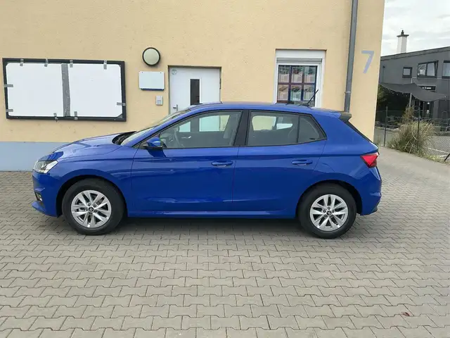 Skoda Fabia view 3
