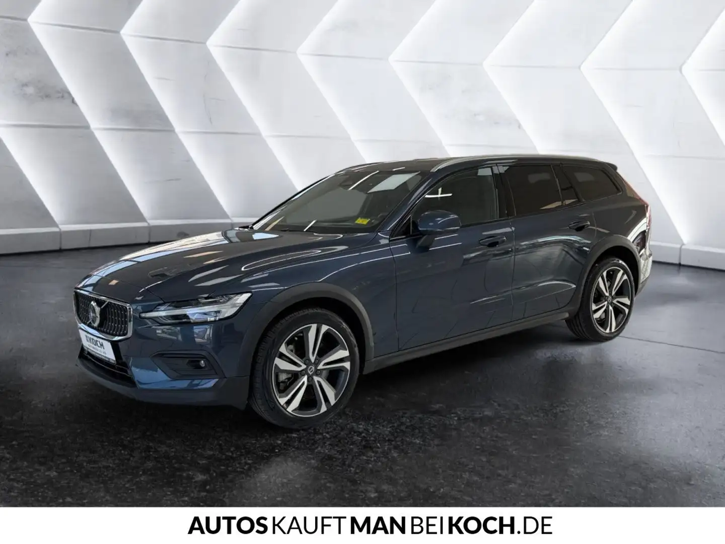 Volvo V60 Cross Country V60 CC B5 AWD Ultimate ACC BLIS 360° B/W PANO HUD Bleu - 2
