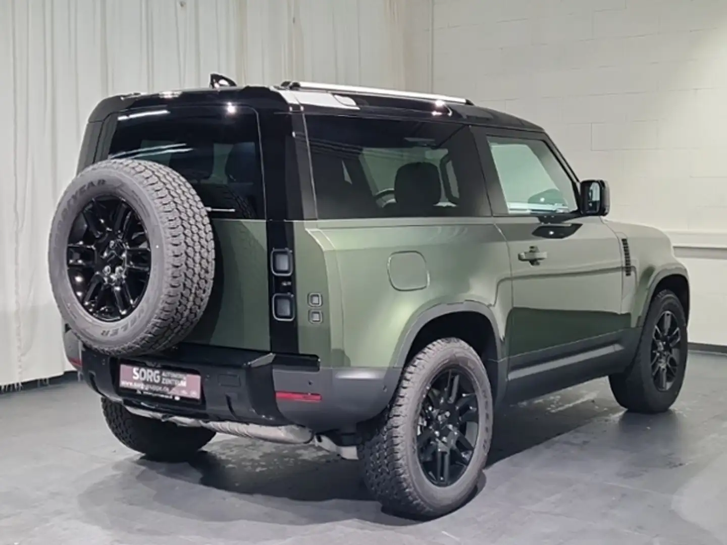 Land Rover Defender 90 D200 S MY26 Vert - 2