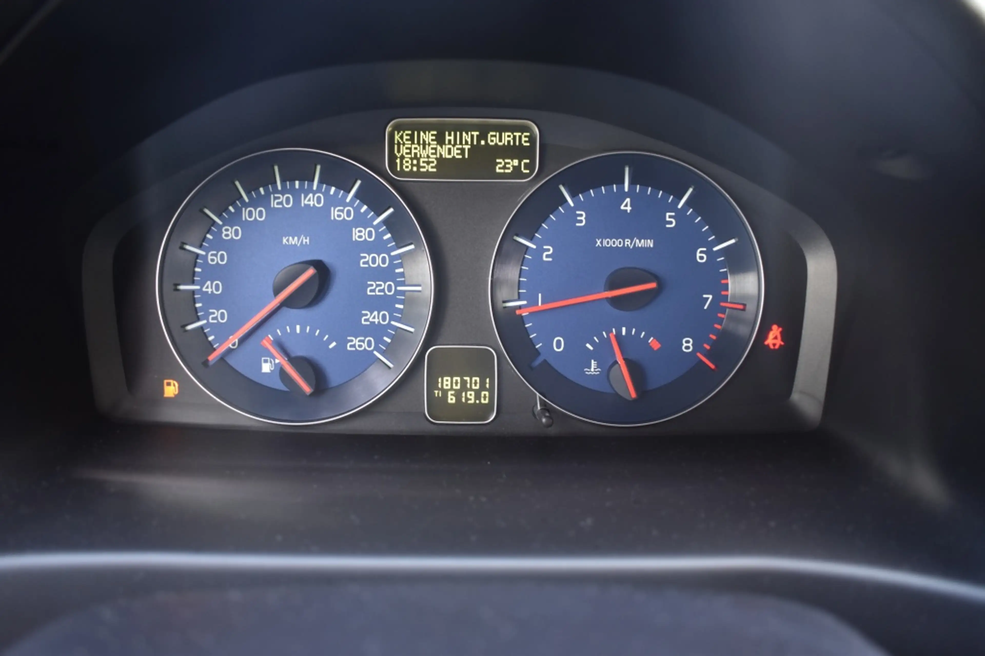 Volvo V50 2.0F R-Design CRUISE CLIMA PDC — photo 13