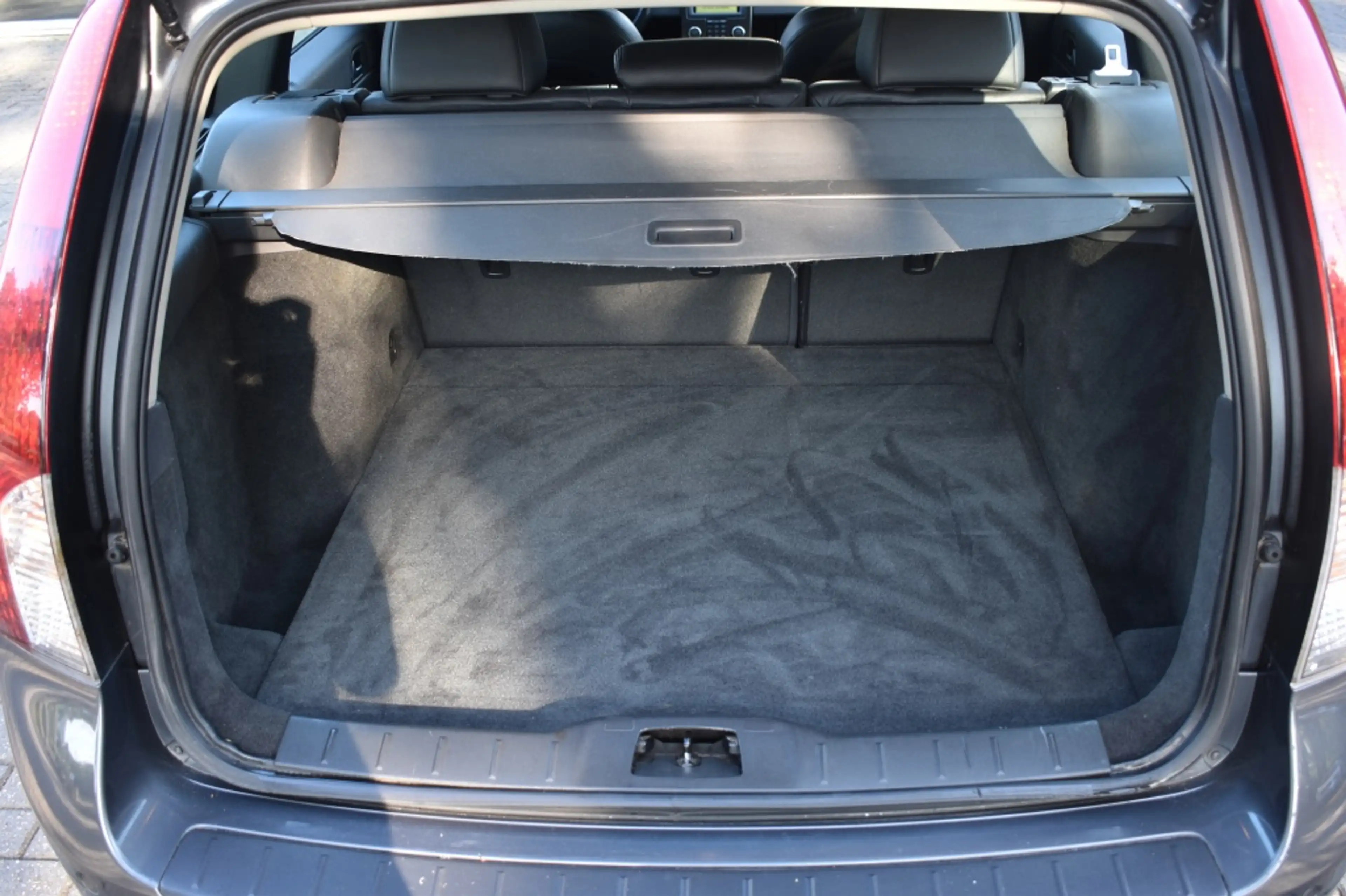 Volvo V50 2.0F R-Design CRUISE CLIMA PDC — photo 16