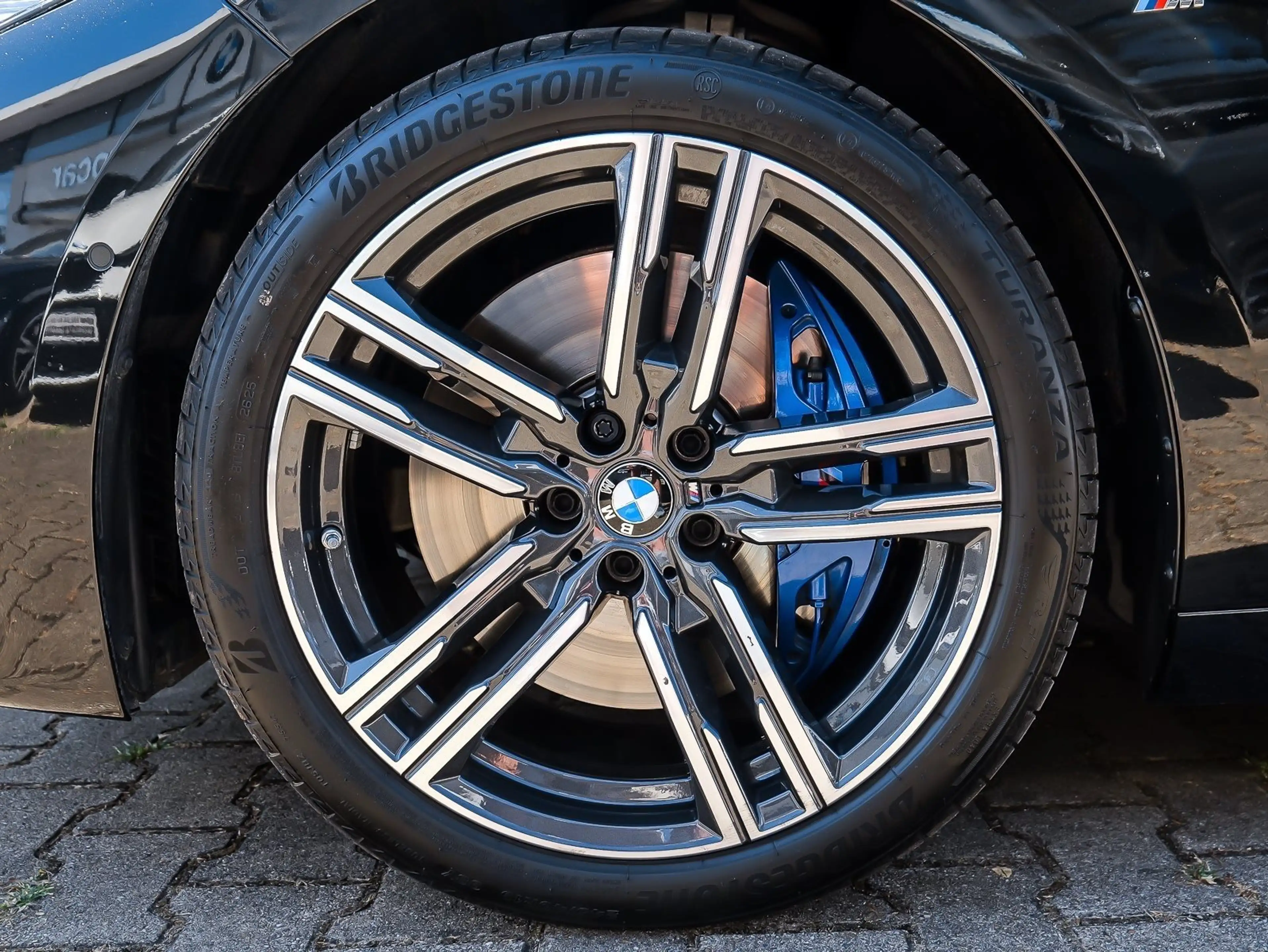 BMW 840 d xDrive Gran Coupé M Sport Pano SoftClose Laser — photo 4