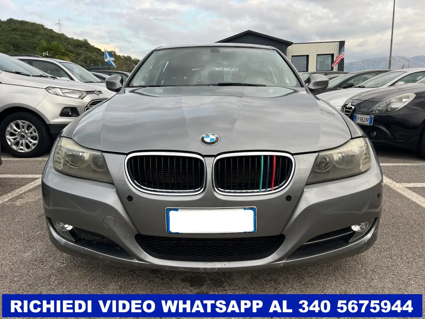 BMW 318 d 2.0 143CV cat Touring Attiva Grigio - 2