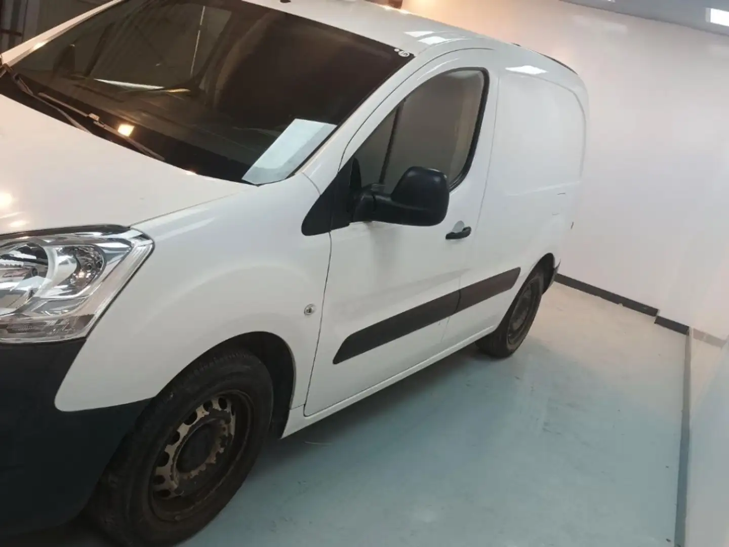 Citroen Berlingo BlueHDi Talla M Feel 75 Blanco - 2