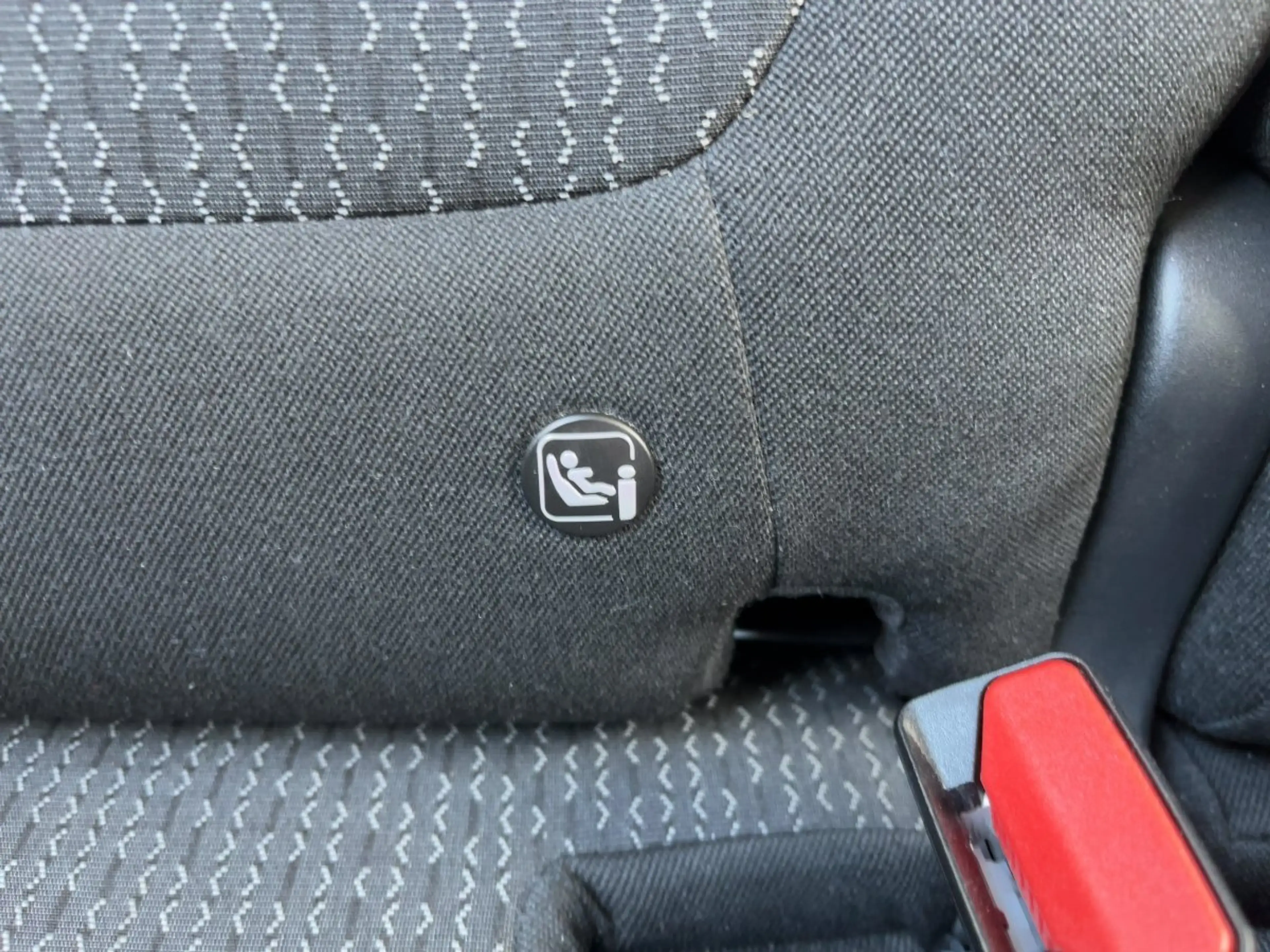 Opel Crossland 1.2 Enjoy LED/Klima/SHZ/LHZ/Kamera — photo 24
