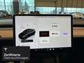 Tesla Model Y Performance Schwarz - thumbnail 17