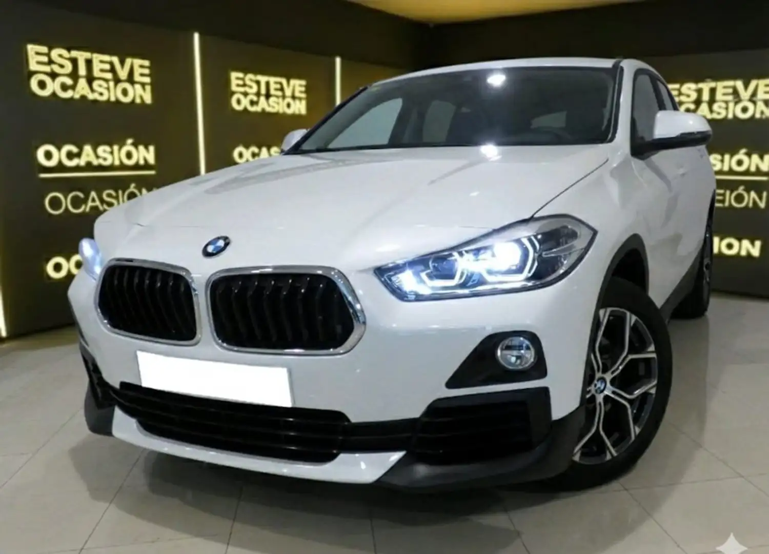 BMW X2 sDrive 18iA Blanco - 1