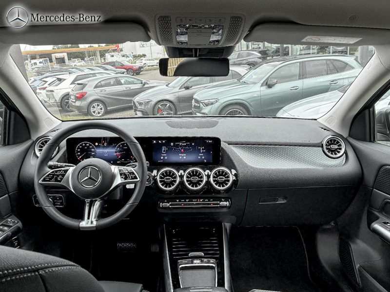 Mercedes-Benz GLA 200 Progressive 360°+MBUX+LED+AHK+18 — photo 9