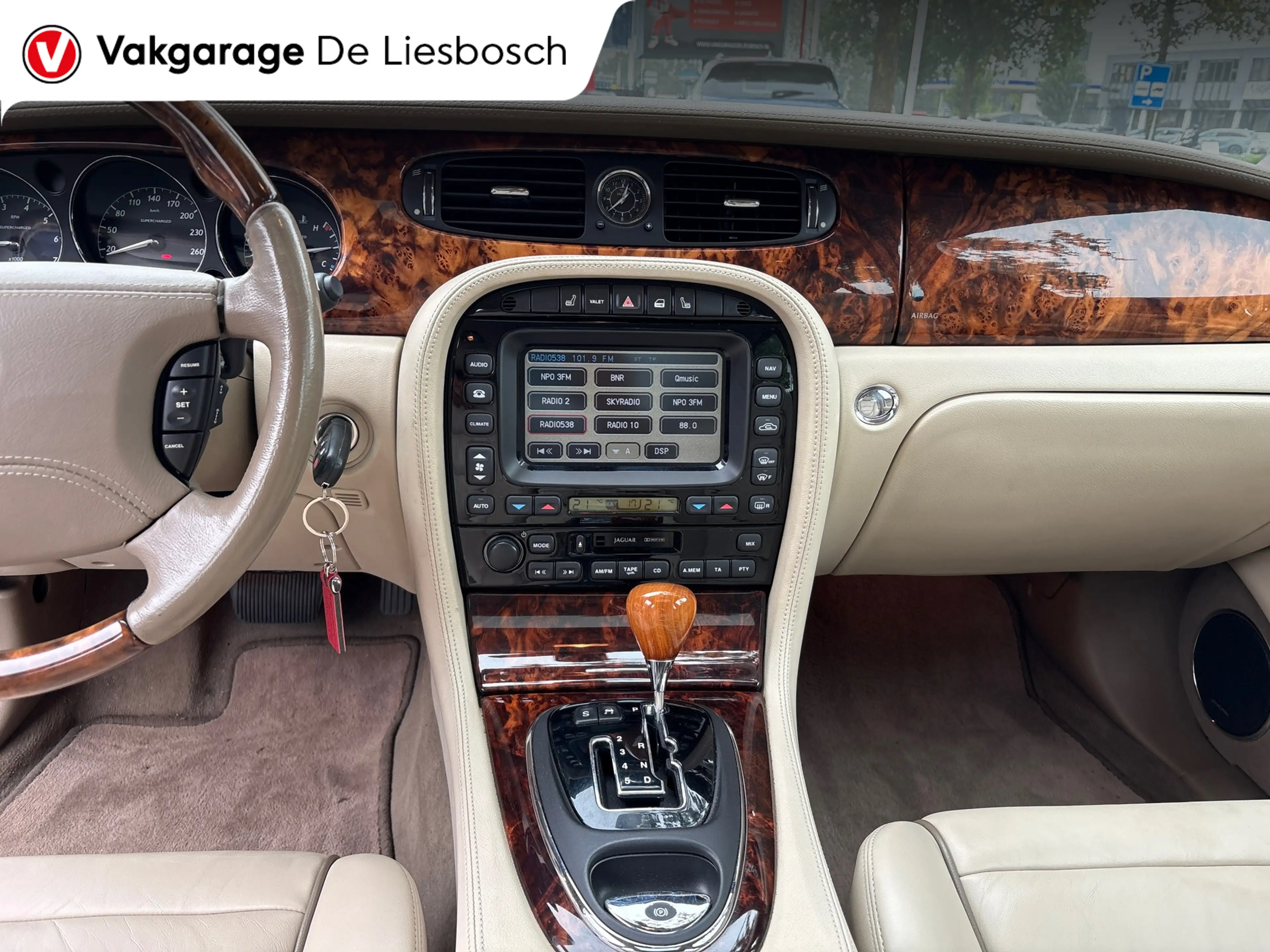 Jaguar XJ 4.2 V8 Super charge leer/schuifdak/boeken/stoelver — photo 11