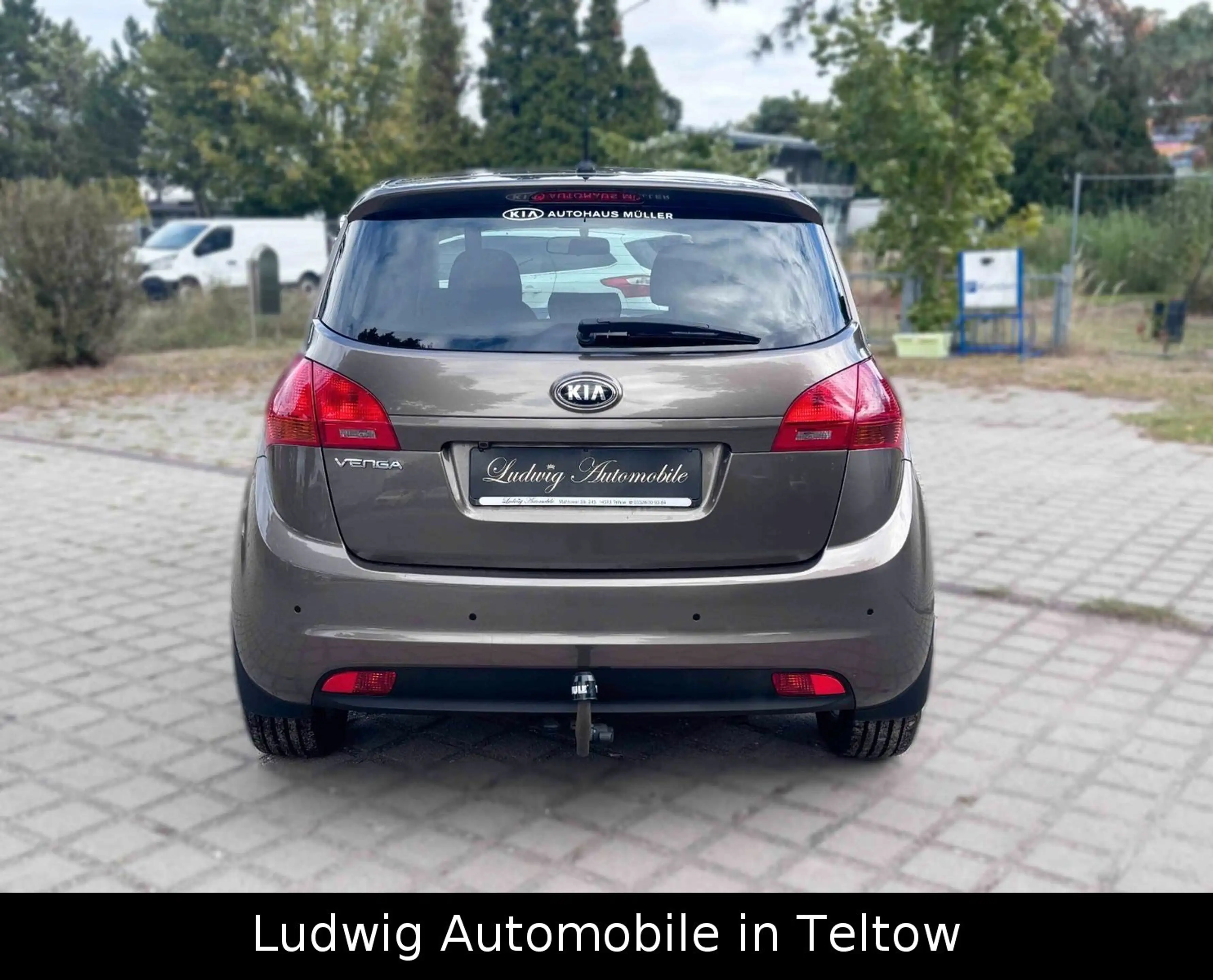 Kia Venga Dream Team*Automatik*Kamera*Navi*1.Hand — photo 6