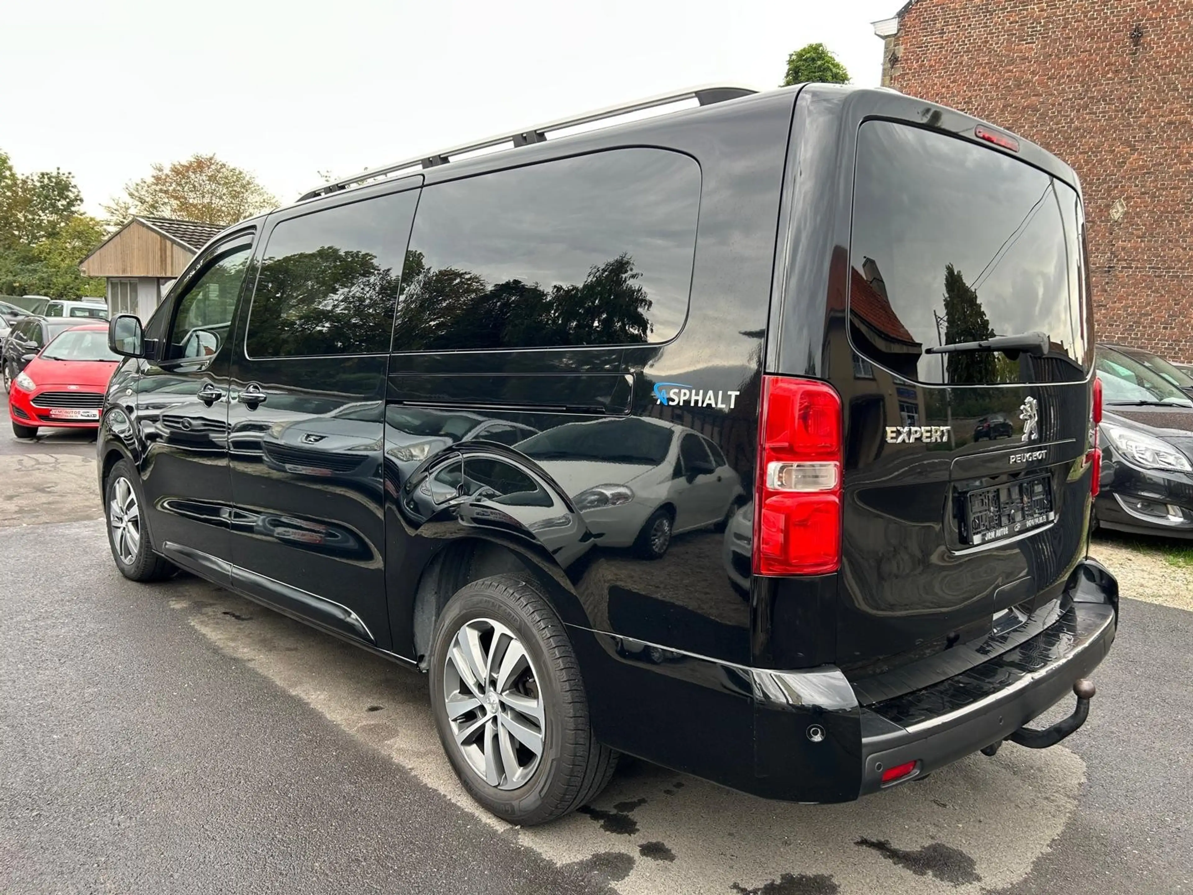 Peugeot Expert L3 Asphalt UTILITAIRE DOUBLE CABINE ***LONG CHASSIS/BOITE AUTO/CLIM/CAMERA/GPS*** — photo 7