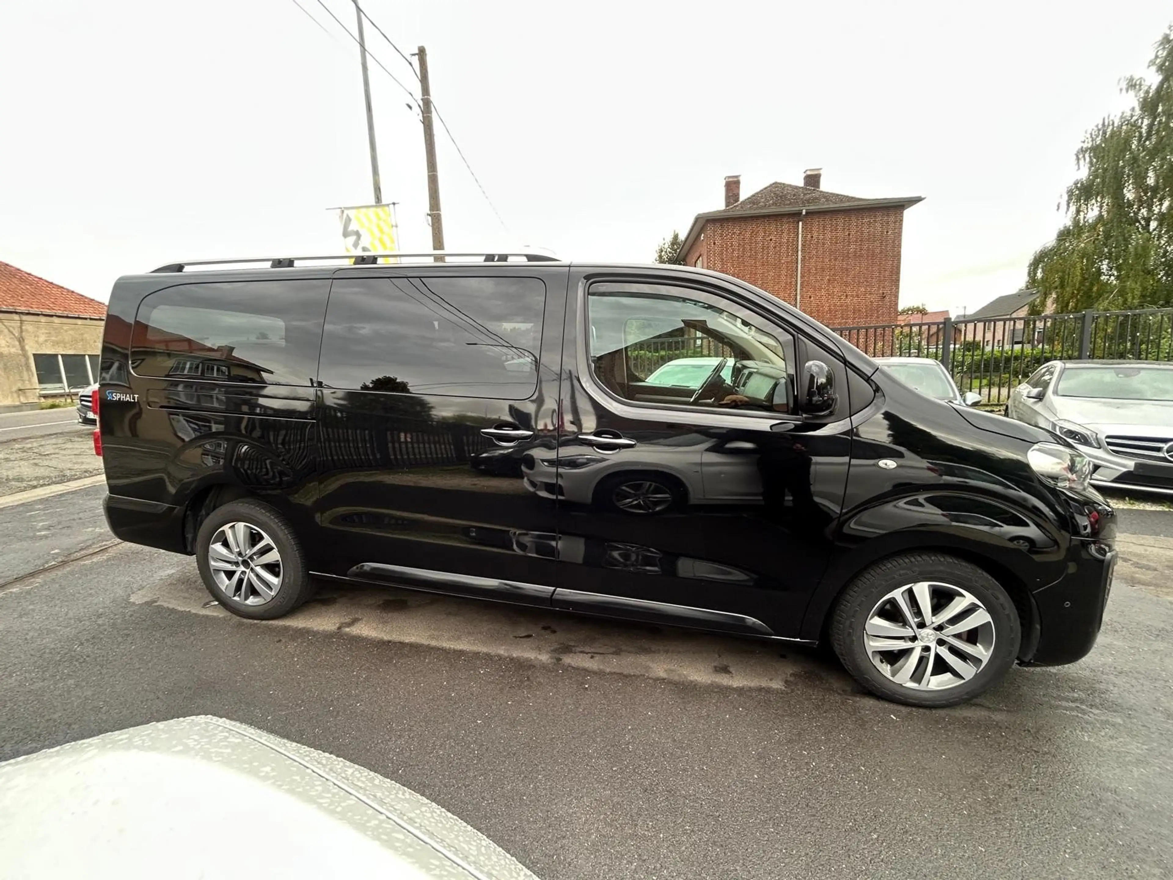 Peugeot Expert L3 Asphalt UTILITAIRE DOUBLE CABINE ***LONG CHASSIS/BOITE AUTO/CLIM/CAMERA/GPS*** — photo 4